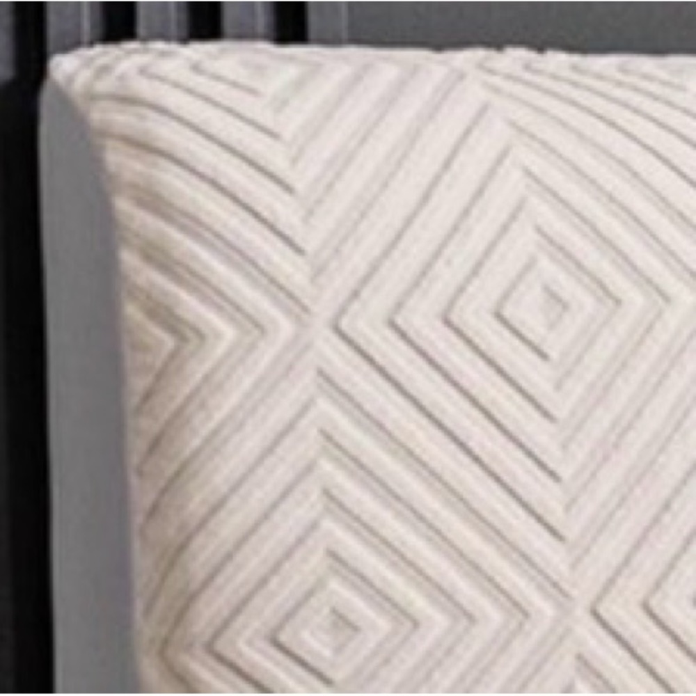 NWT 🦋 Headboard cover | Double - Picture 4 of 9